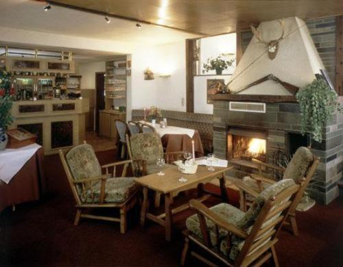 מאלמדי Hotel Saint-Hubert מראה חיצוני תמונה